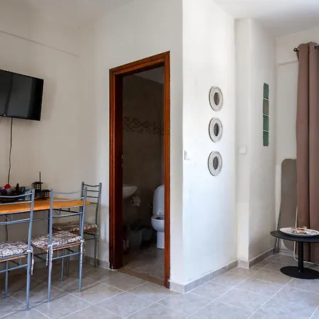 Maisonette “the White Rabbit” Holiday home