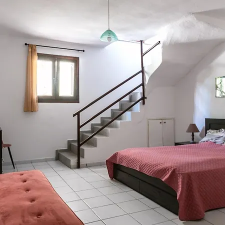 Holiday home Maisonette “the White Rabbit” *